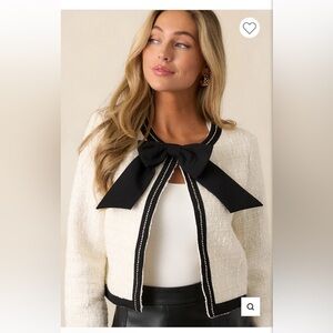 Elegant Cream Tweed Jacket with oversized Black Bow from VICI collection.